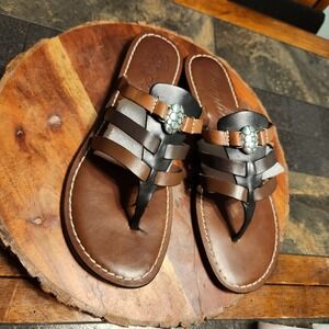Brighton Athena Sz 8 Two Tone Brown Leather Thong flip flop Strappy Sandals EUC